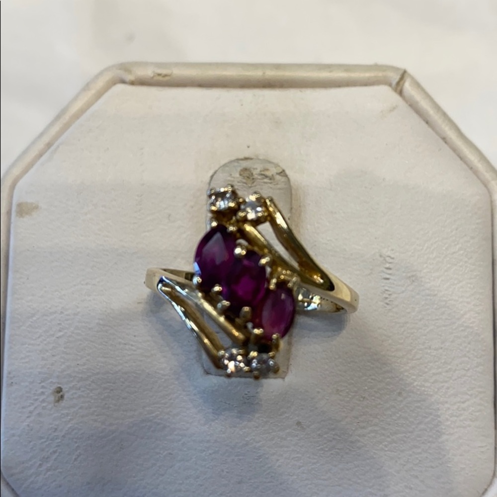 14k Solid Gold Diamonds Ruby Ring - image 2
